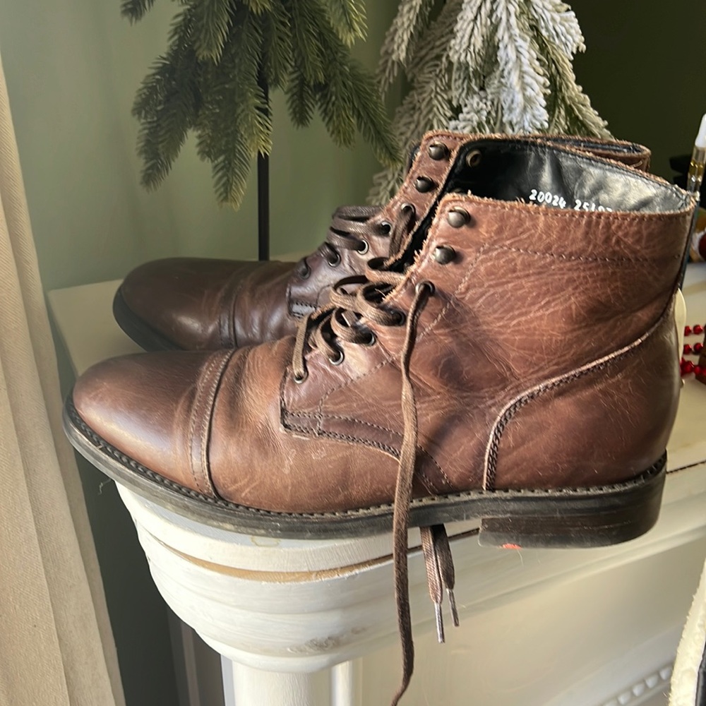 Thursday Boots Captain